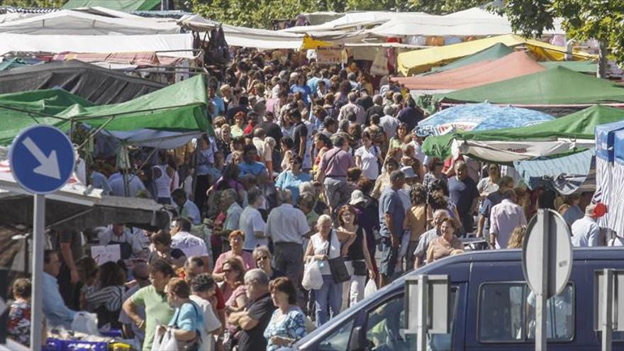 El ayuntamiento no descarta el mercado franco en Charca Musia