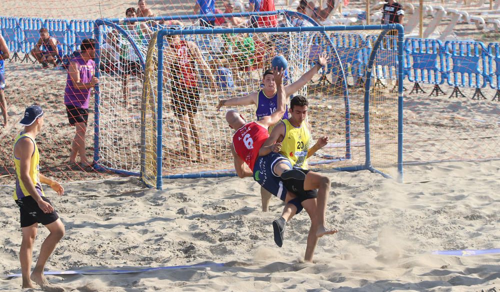 Alrededor de 1.500 jugadores, de 76 equipos y diversos países, se citan este fin de semana en Sacaba para disputar hasta el domingo el Circuito Arena 1.000 de balonmano playa