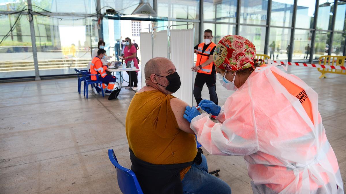 Imagen de una jornada de vacunación en Plasencia.