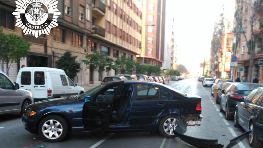 Un conductor que triplica la tasa de alcoholemia embiste a otro coche en Castellón