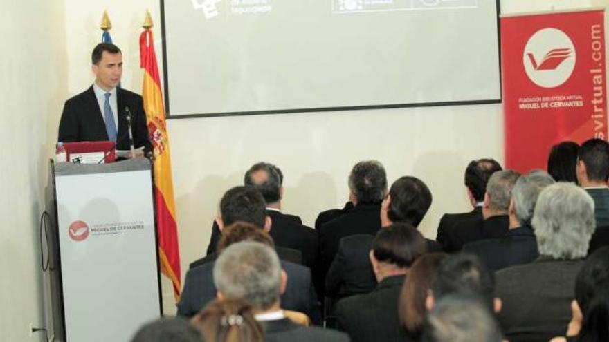 El príncipe Felipe presenta en Honduras la Biblioteca Centroamericana de la Cervantes