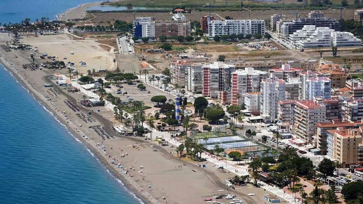 Una vista aéreas de Vélez Málaga, en Málaga, concretamente en la zona de Torrre del Mar.