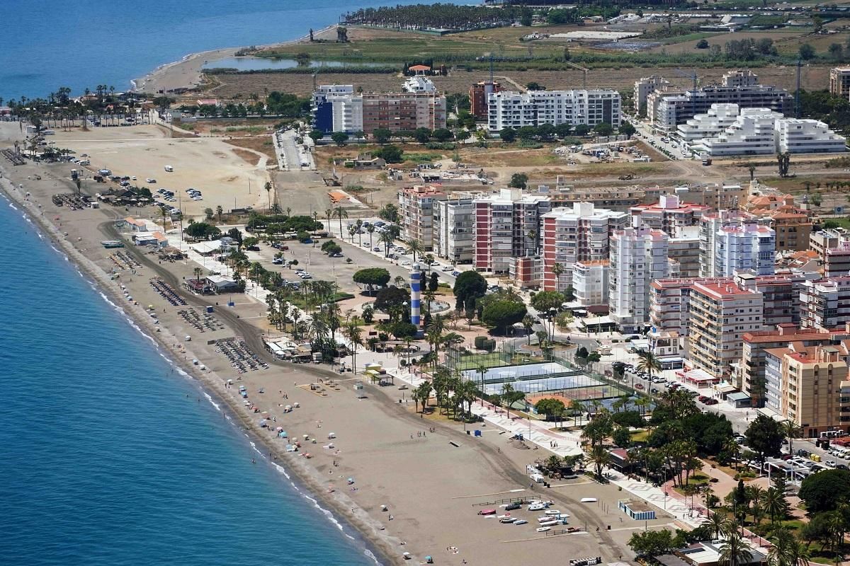 Una vista aéreas de Vélez Málaga, en Málaga, concretamente en la zona de Torrre del Mar.