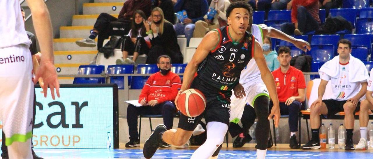 Elijah Brown no va encertar, va decidir malament