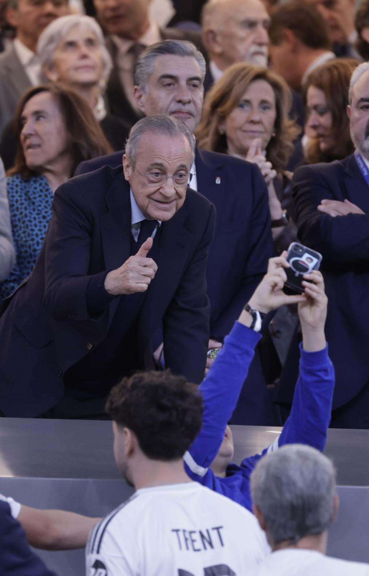 L’envit de Flo i els dubtes de Riquelme