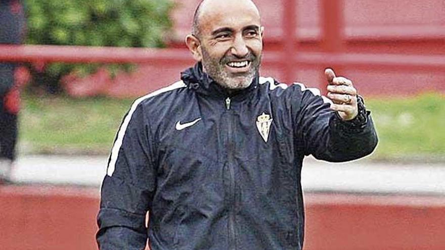 El Espanyol presenta hoy a Abelardo, que ya salvó al Sporting y Alavés