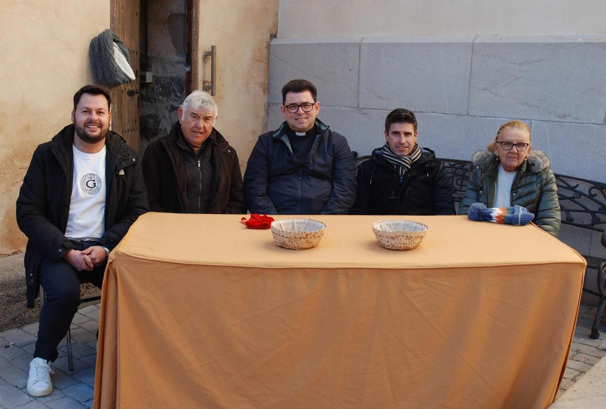 Figueroles recauda 2.020 € en la tradicional 'Plega dels Reis'.