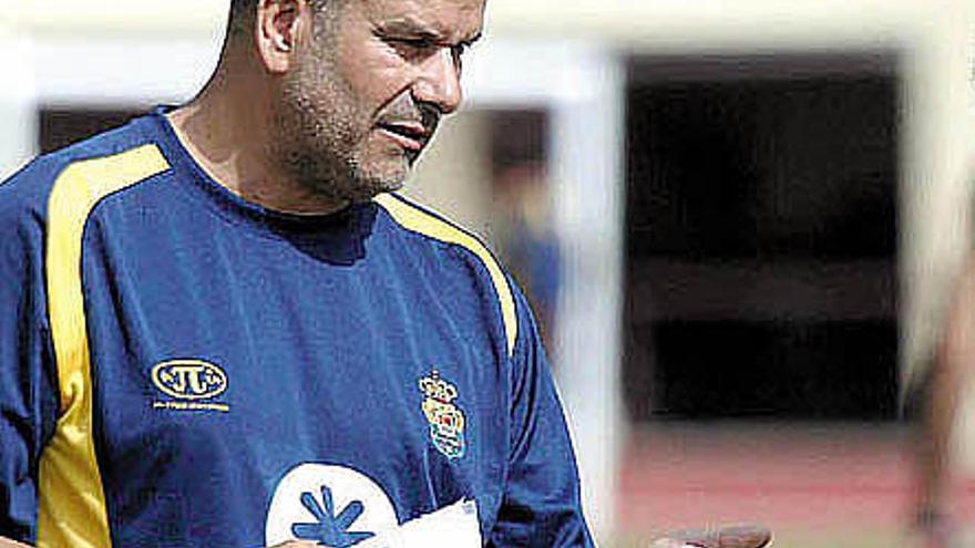 Miguel Romero durante un entrenamiento de la UD Las Palmas el año pasado .