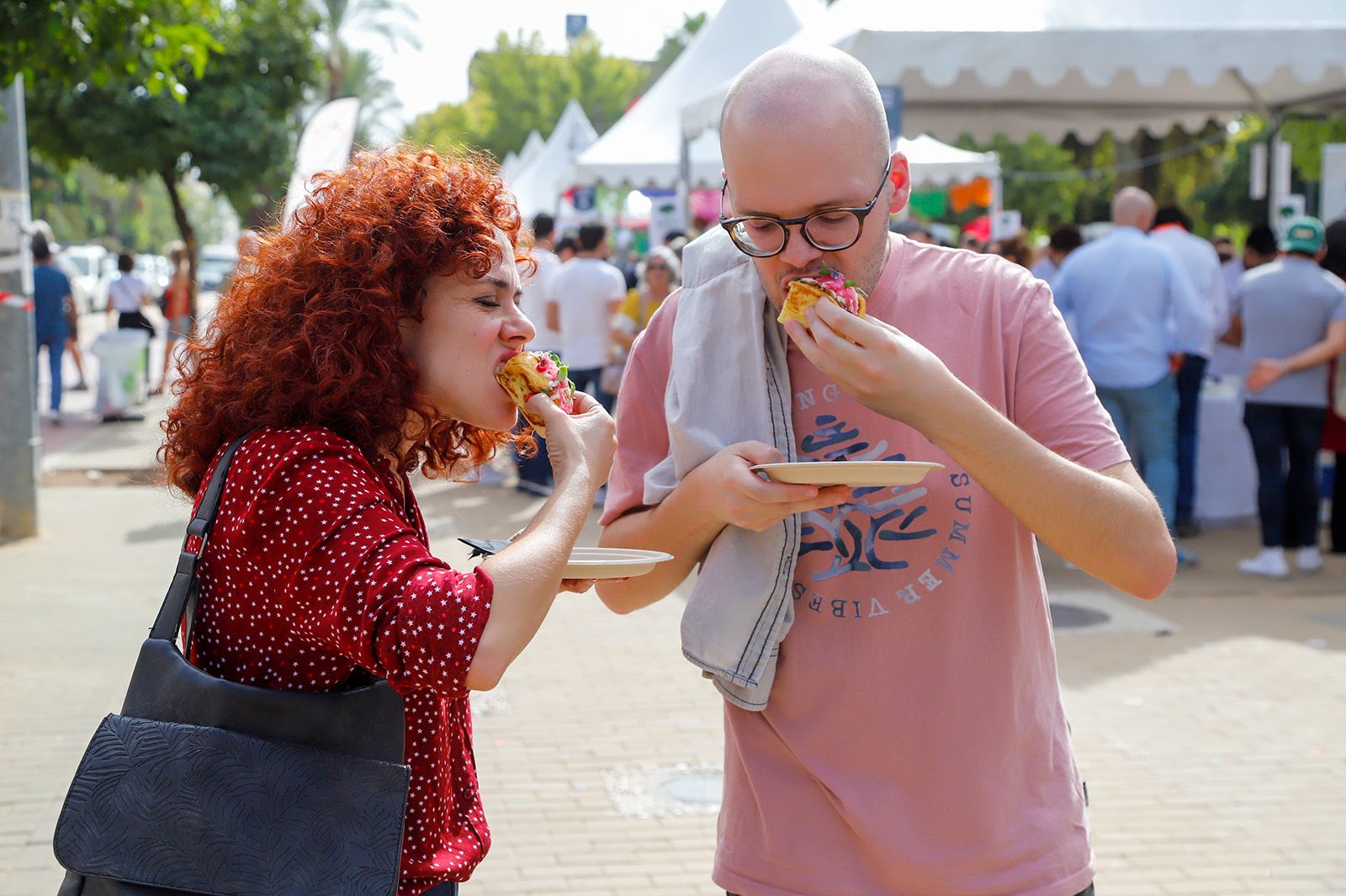 Califato in the Street vuelve a llenar de gastronomía el Paseo de la Victoria