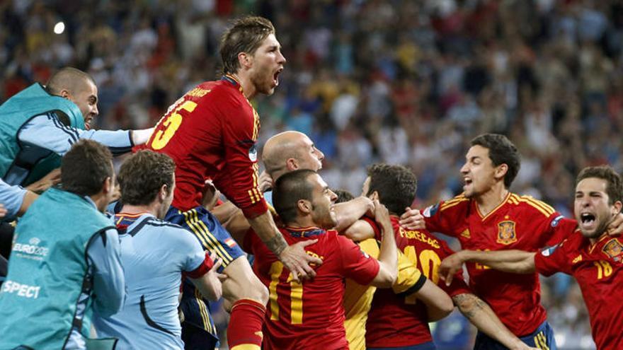 La selección celebrando su paso a la final.