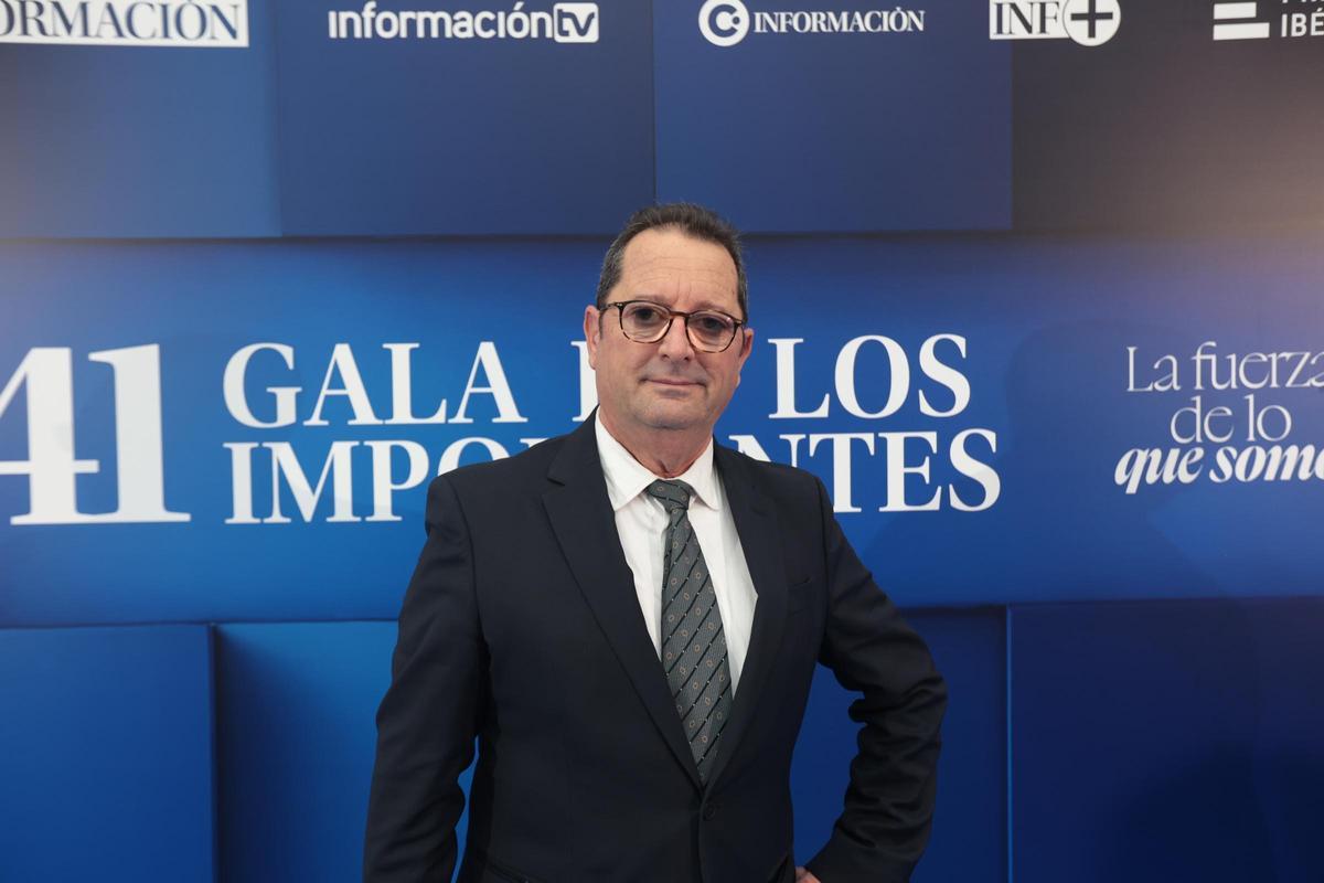 015 Héctor Fuentes 015 Héctor Fuentes