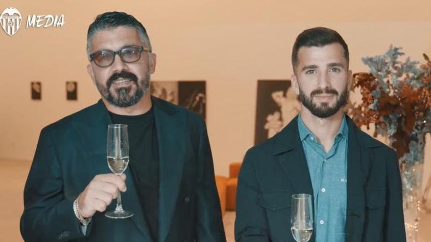 El mensaje de los capitanes del Valencia y Gattuso por Navidad: “Brindemos por un 2023 grandioso”
