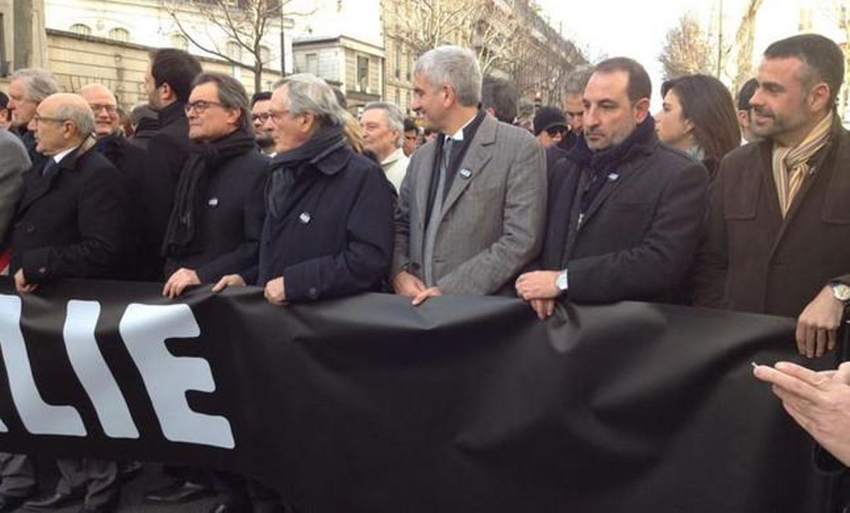 Artur Mas, amb Xavier Trias, Ramon Espadaler i Santi Vila, a la manifestació de París.