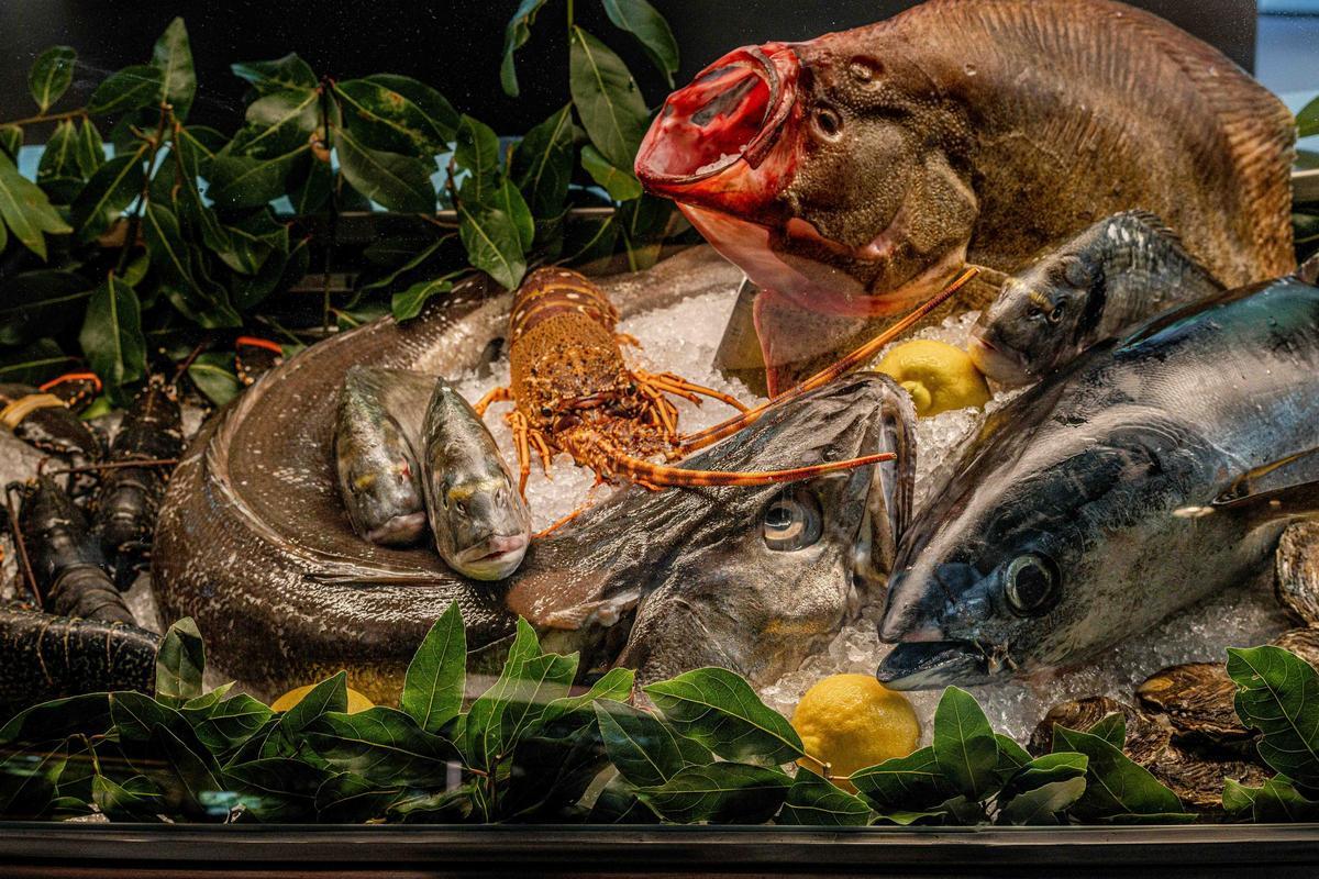 El Gran Barril, uno de los restaurantes de Grupo Oter donde el producto fresco y la cocina marinera son seña de identidad.