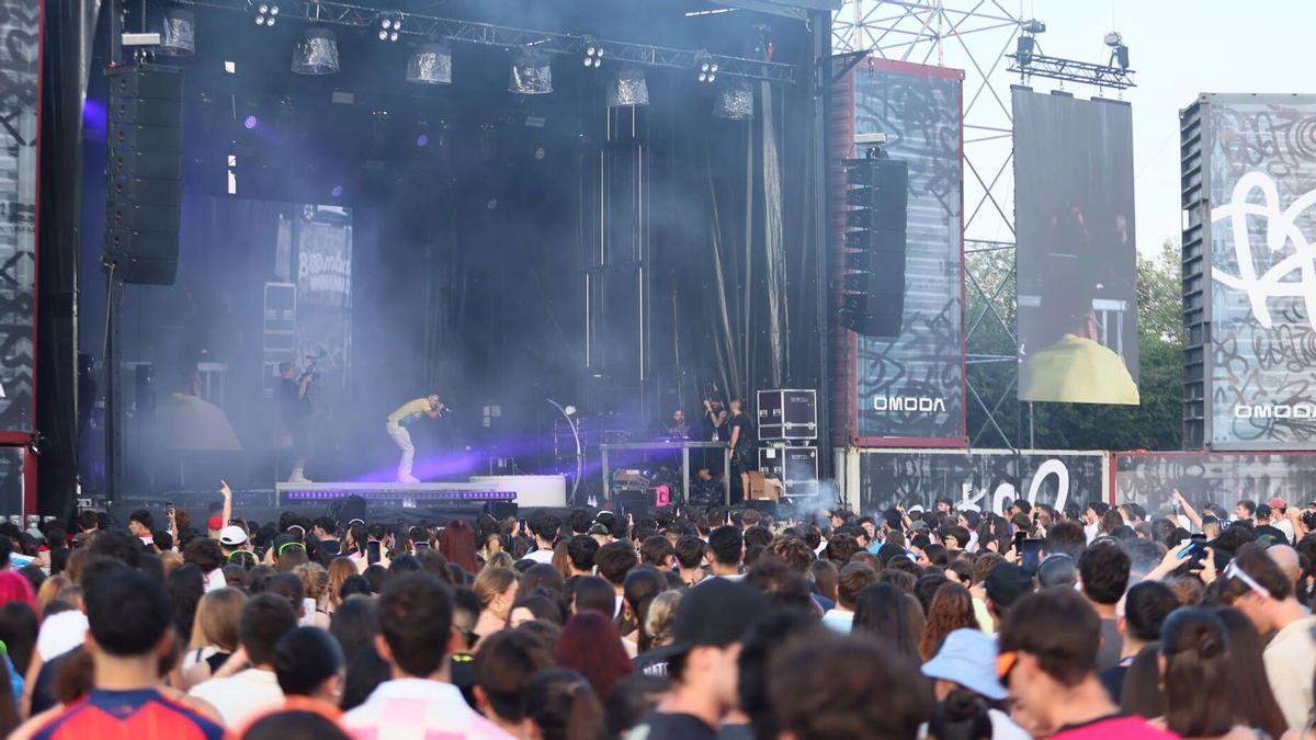 Público para uno de los conciertos del Boombastic.
