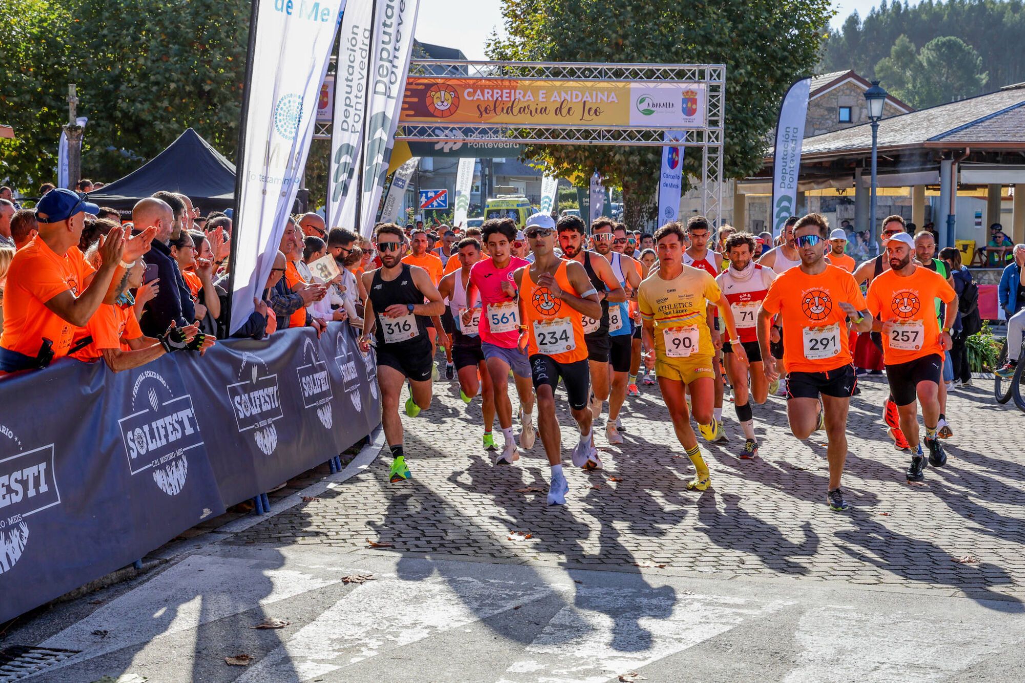 Andaina y carrera solidaria por niños como Leo Diz