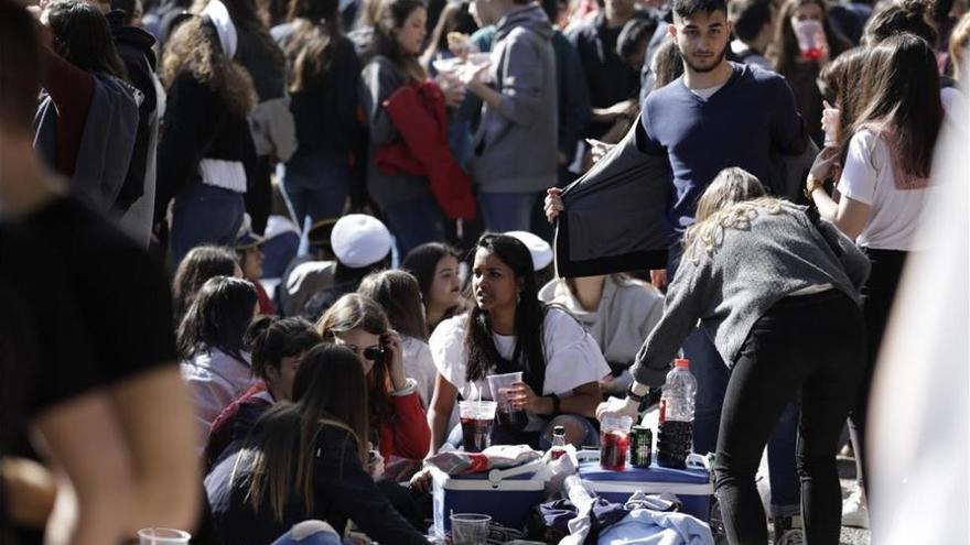 Vecinos de Torrero rechazan que Interpeñas se instale en Pinares de Venecia