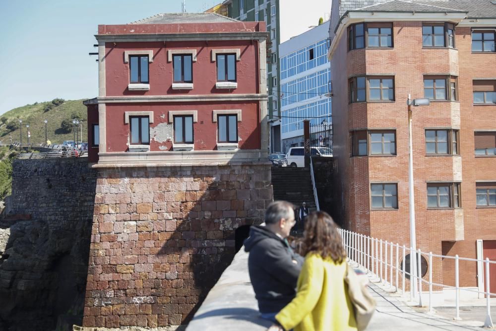 El edificio de la Vigía se cae a pedazos