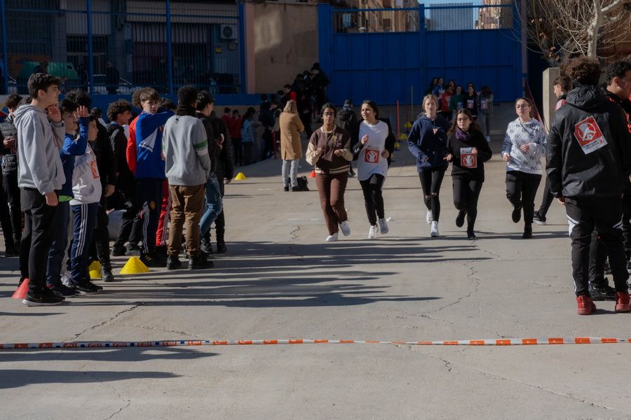 Kilómetros de solidaridad en el patio del Colegio Santo Domingo de Silos