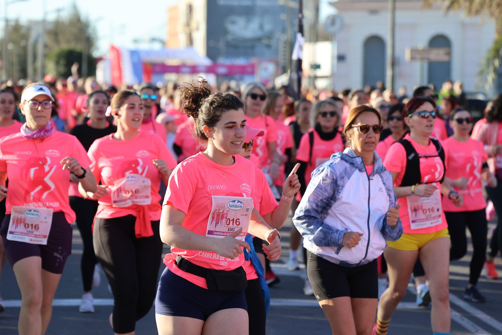 Carrera de la Mujer 2025: Las mejores imágenes del evento