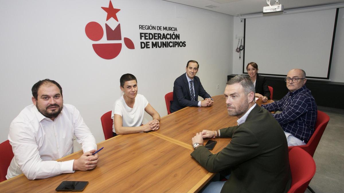 Cervera, Morales, López Abenza, Muñoz, Pato y García.