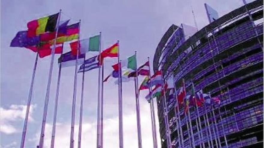 Avui, 9 de maig, se celebra el Dia d&#039;Europa, per recordar l&#039;apropament dels estats per crear la UE.