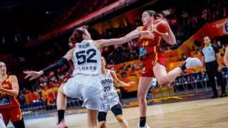 El director deportivo de Valencia Basket explica por qué no fichó a Iyana Martín