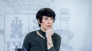 La ministra i el ‘Cara al sol’