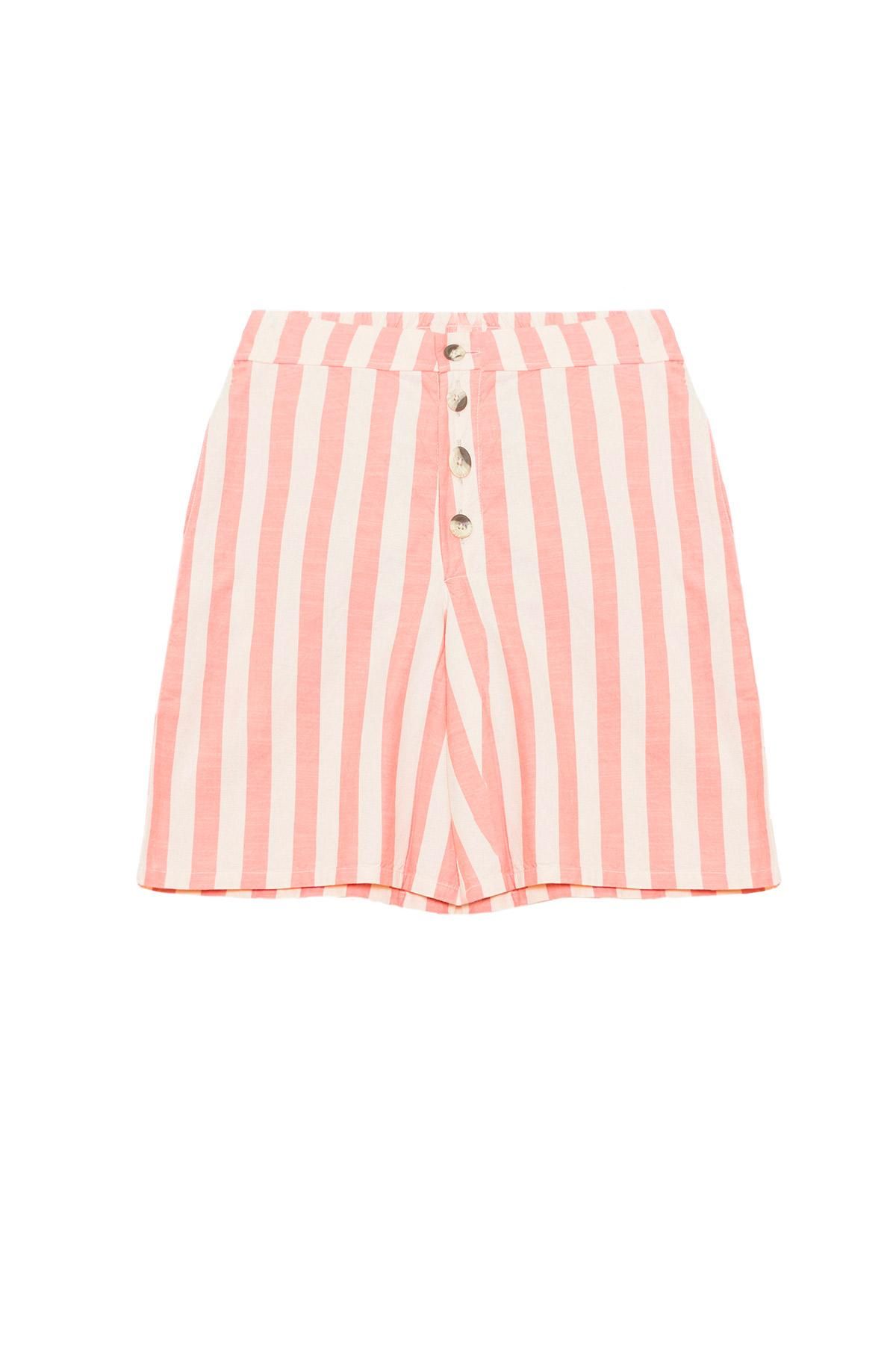 Bermudas de rayas y con botones, de Pan