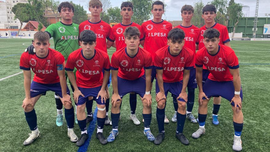 La UE Tavernes también se apunta a la pelea por el ascenso en la Liga Preferente Juvenil