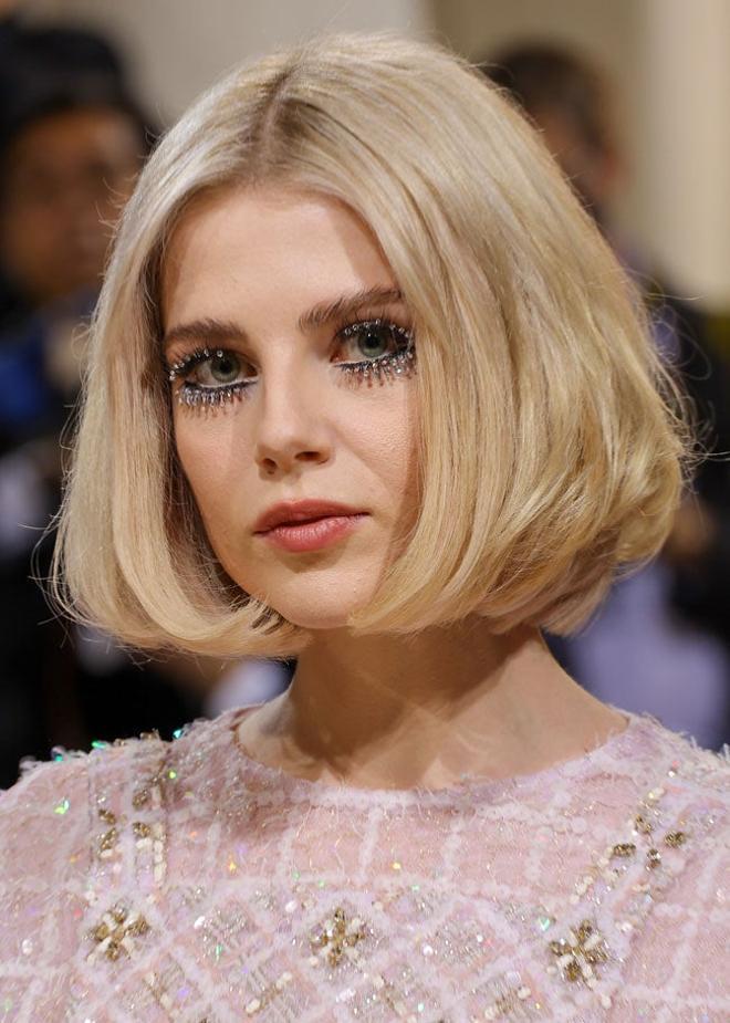 Lucy Boynton en la Gala del Met 2022