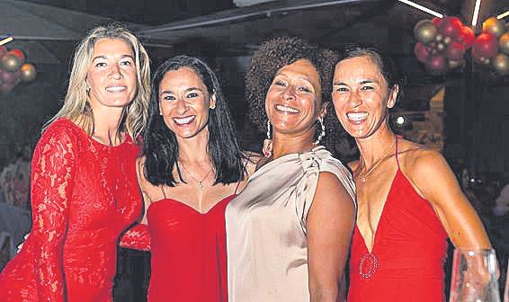 Rita Sergejeva, Alejandra Taronji, Sofía Vdovina y Klaudia Schipporet.