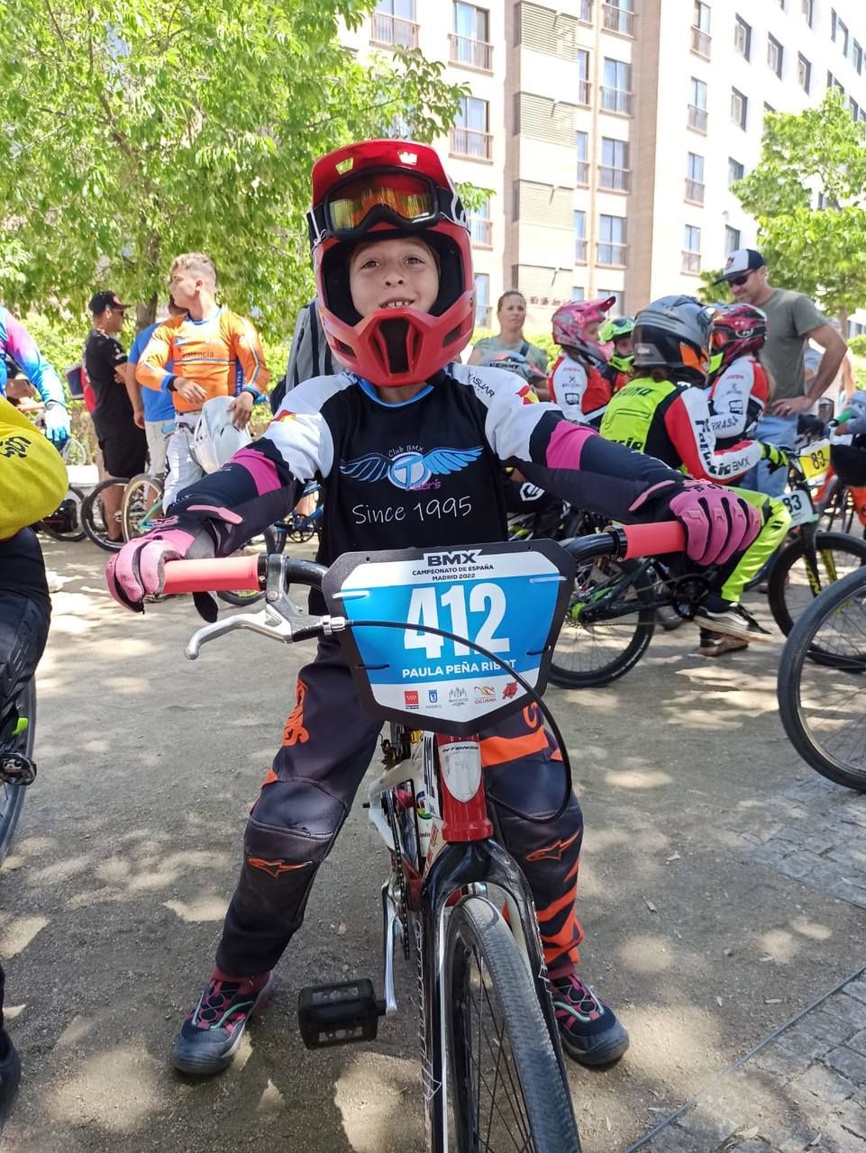 Paula Peña Ribot viaja en coche en Francia para competir en el mundial de ciclismo BMX