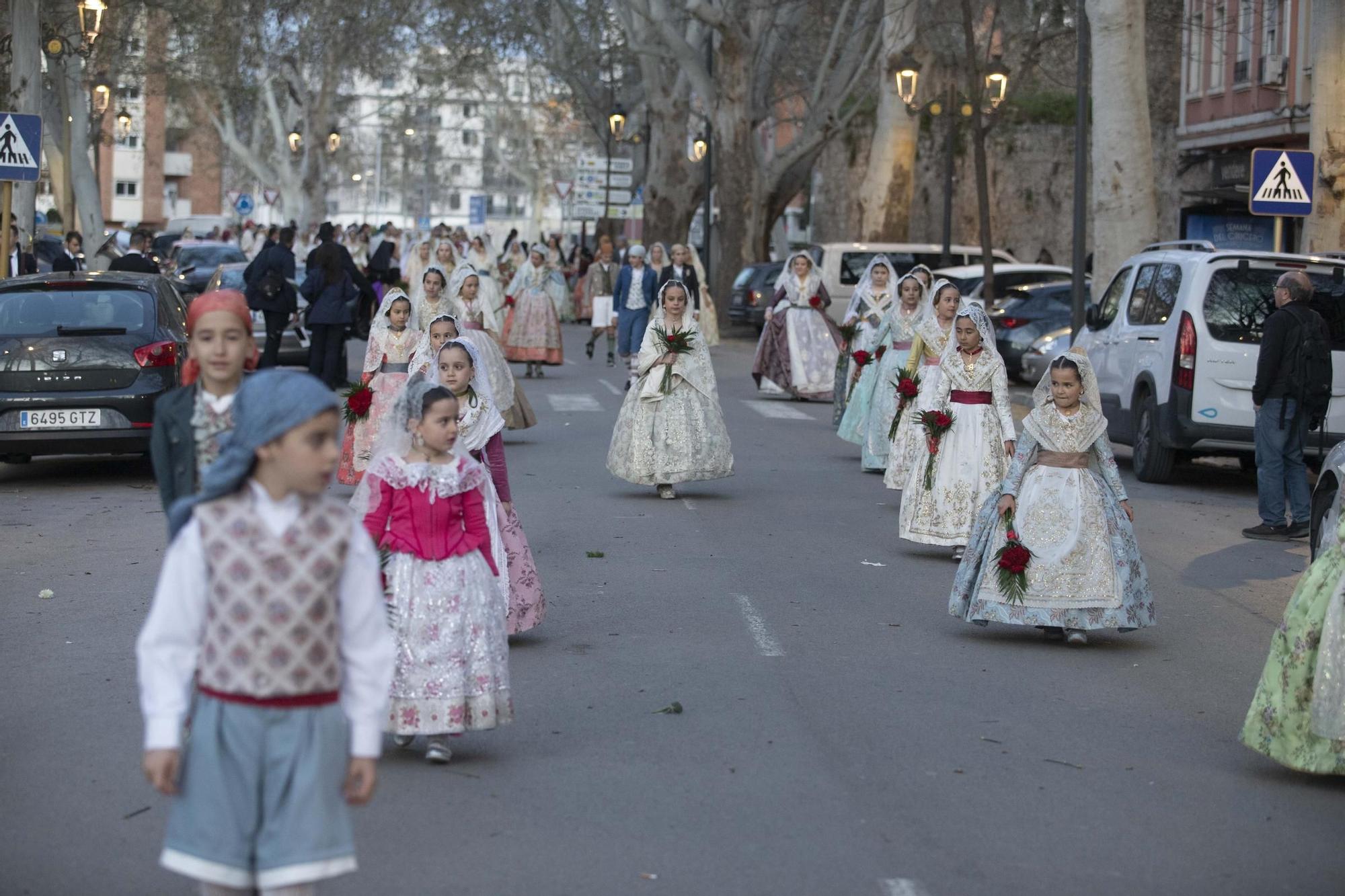Búscate en la multitudinaria Ofrenda del sábado 22 de marzo en Xàtiva
