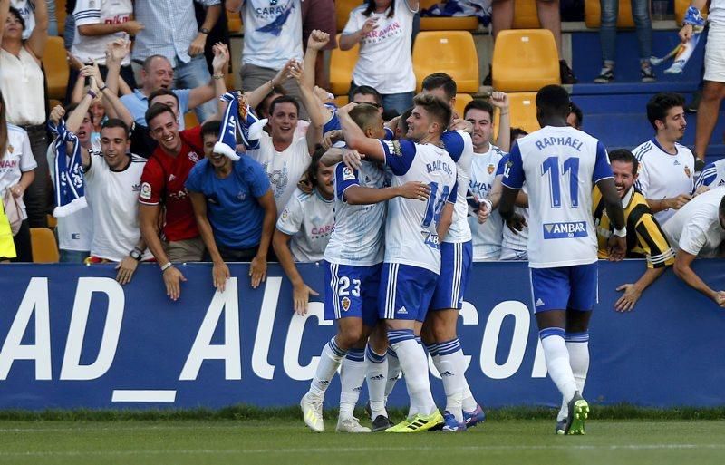 Partido entre el Real Zaragoza y el Alcorcón