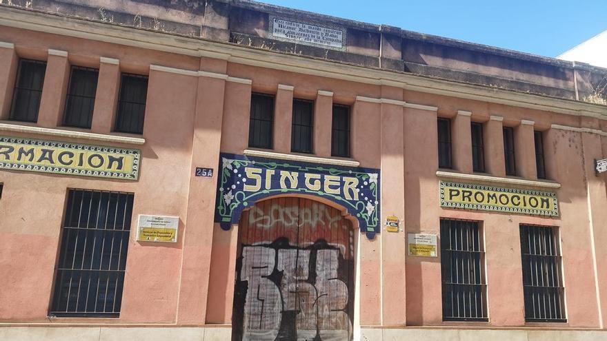 Sevilla recuperará la histórica nave Singer como el gran centro audiovisual andaluz en 2028 con platós, estudios y espacios de formación