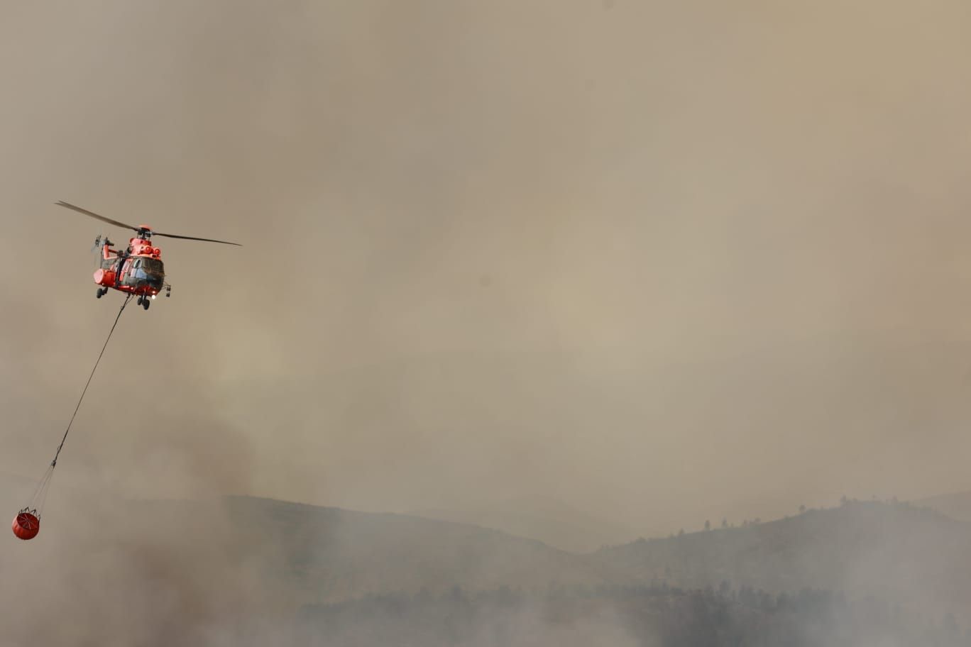 El incendio de Bejís, en imágenes