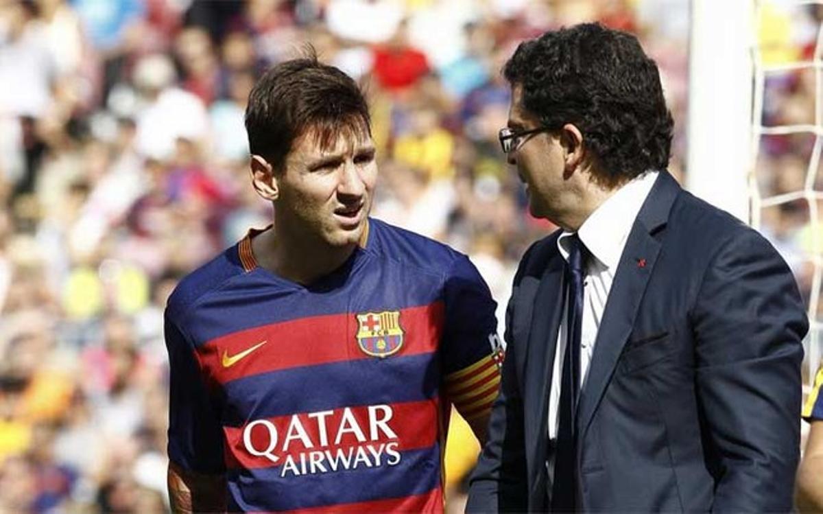 Leo Messi y el doctor Ricard Pruna durante el Barça-UD Las Palmas