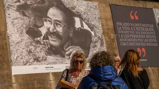Aficionados a la fotografía de Santa Coloma homenajearán a Joan Guerrero con debates y una exposición