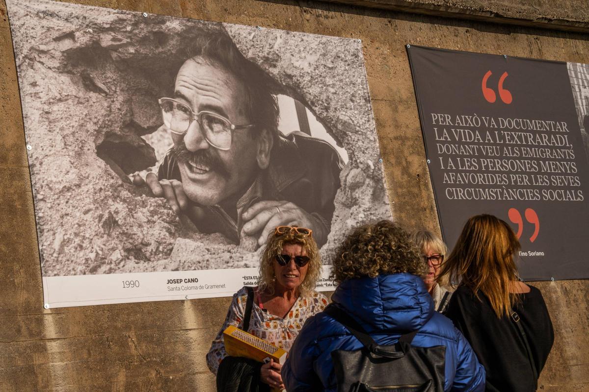 Homenaje a Joan Guerrero, con la presencia de Sebastiao Salgado y Gavicho, en julio de 2024