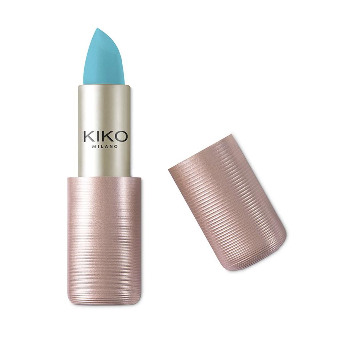 Maquillaje para amantes de los unicornios: barra de Labios turquesa, de Kiko (10,95 euros)