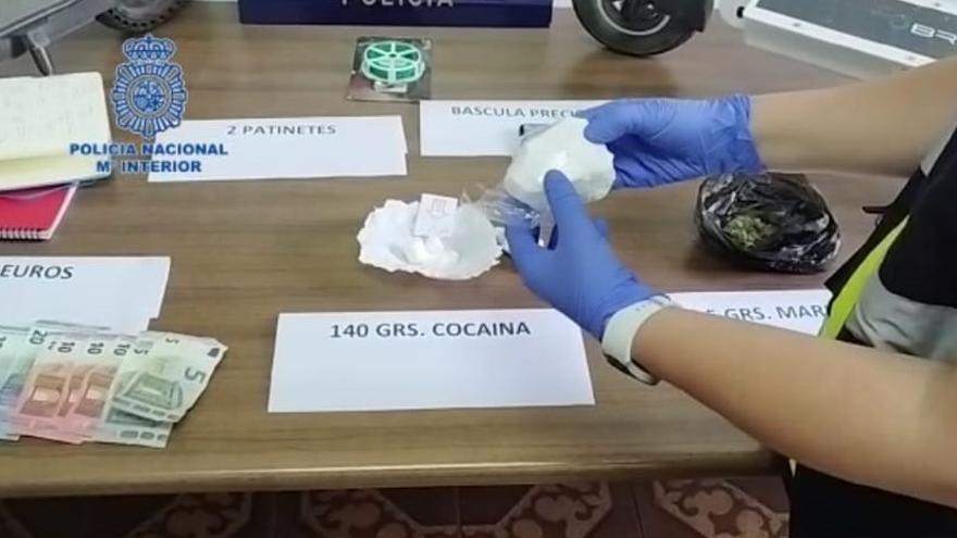 Detenido un joven que vendía cocaína y marihuana en Delicias
