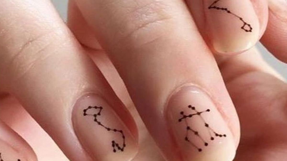 Ahora puedes llevar los tatuajes más top en... ¡tus uñas!