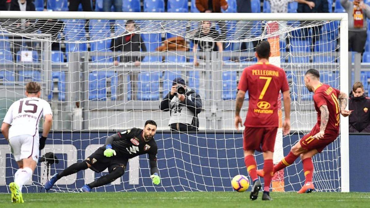 Kolarov firmó el segundo gol de la Roma desde el punto de penalti