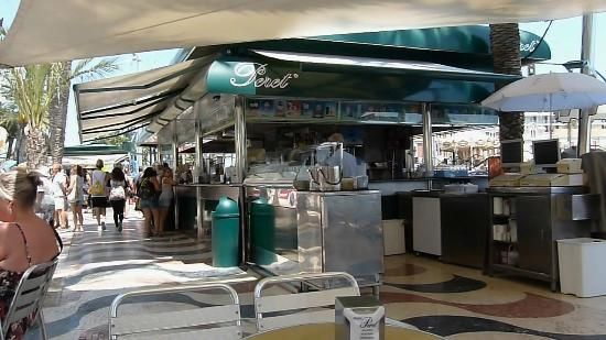 Kiosco Peret (Alicante).jpg