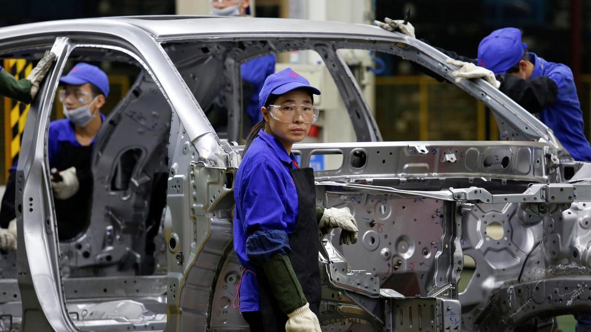 Planta de ensamblaje de la compañía de automóviles china BYD en Shenzhen.