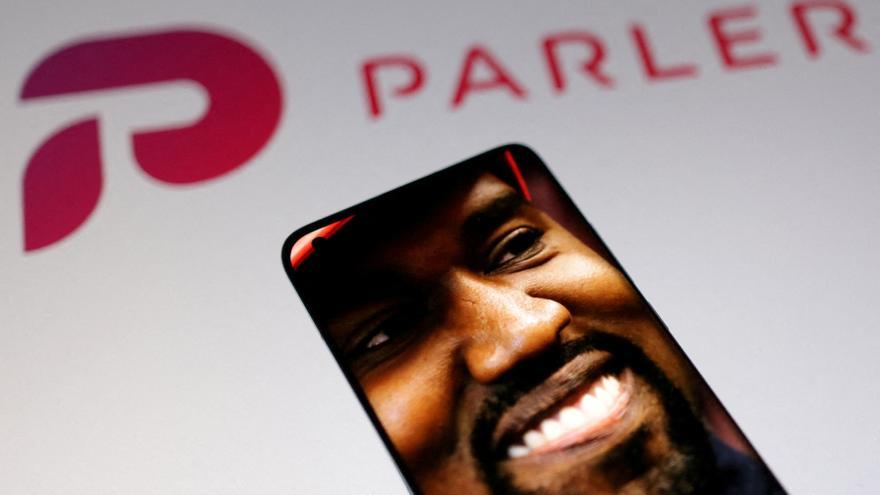 Kanye West compra Parler: el rapero quiere seguir diciendo barbaridades