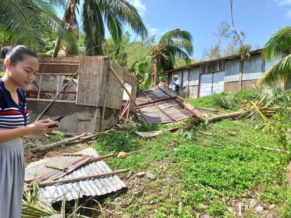 Al menos 16 muertos por el paso de un tifón en Filipinas