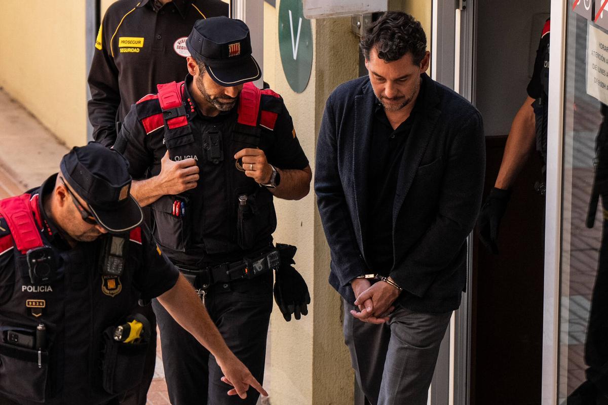 Els Mossos no troben indicis que Isak Andic patís problemes de salut que poguessin haver causat la seva caiguda