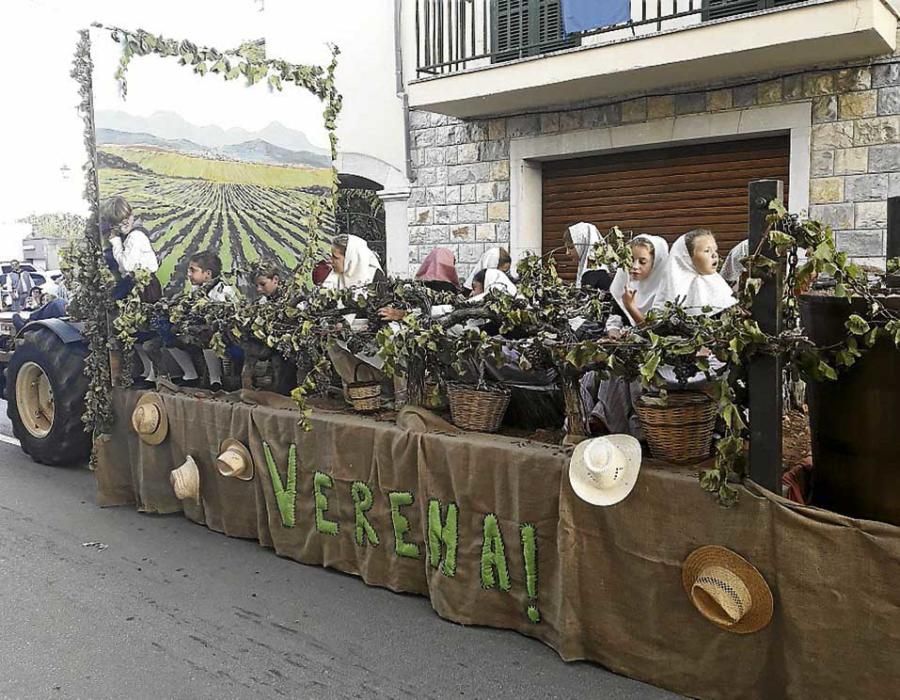 Carrozas en las Festes des Vermar